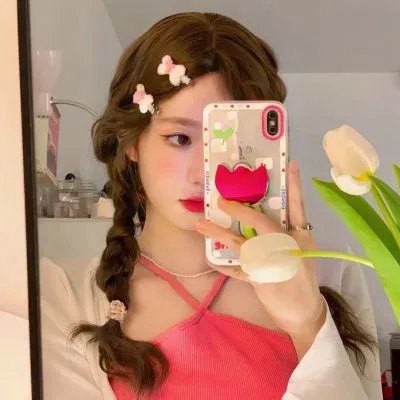 女人女人封面